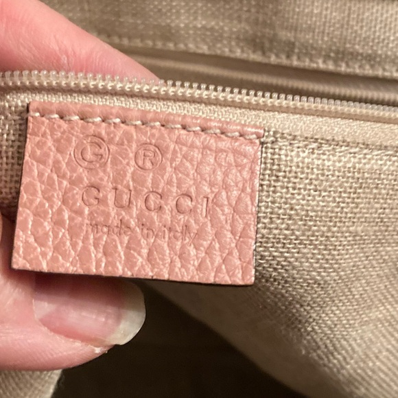 Beautiful Gucci GG Canvas Bree Tote. EUC Pink leather w/Goldtone Hardware. - Picture 10 of 14